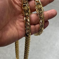 -Just arrived-14k premium gold Plated polished And Heavy Miami Cuban set🔥🔥
