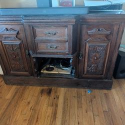 Buffet / Tv Stand
