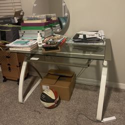 Desk For Sale Need Gone ASAP 