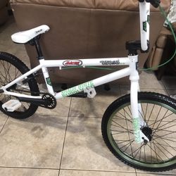 BMX   SHAUN. WHITE   TRASH 3.5. 