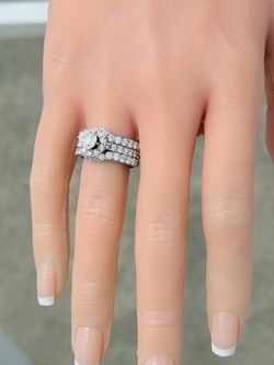 Pre Owned Neil Lane 14KT 3.50Ctw Natural Diamond Ring