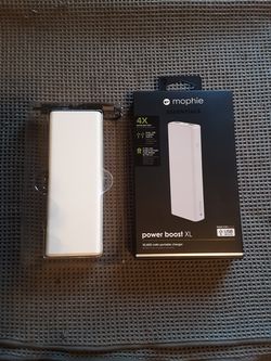 NEW! Portable power bank. 2 USB port