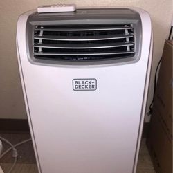 Black + Decker Portable AC with wheels and remote