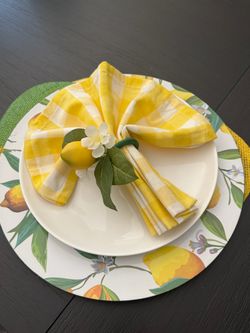 Lemon dishes