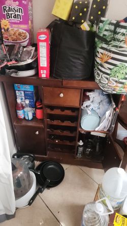 Wood Wine Rack Cabinet with Storage