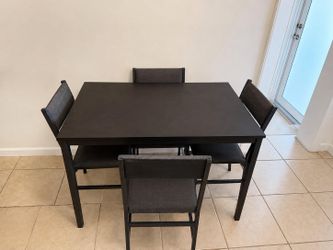Dining set L48" H30"