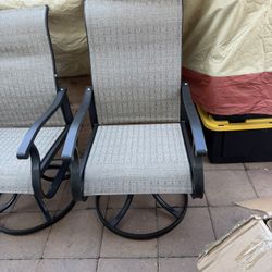 Patio Swivel Chairs Set of 2