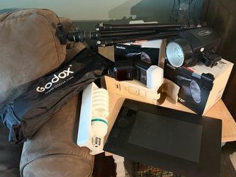 Photography Studio Kit – Godox Lights, Flash, Softboxes – $300 OBO