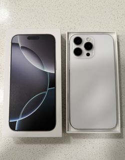 iPhone 16 Pro Max White