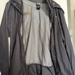 North Face Woman’s XXL Windbreaker