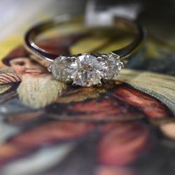 14k white gold 3 stone ring, size 10