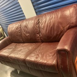 Gently Used Furniture 