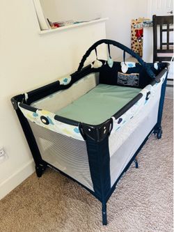 Graco Playpen travel baby toddler bed crib Bebe