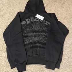 Spider Hoodie (sizes i have S,M,XL)