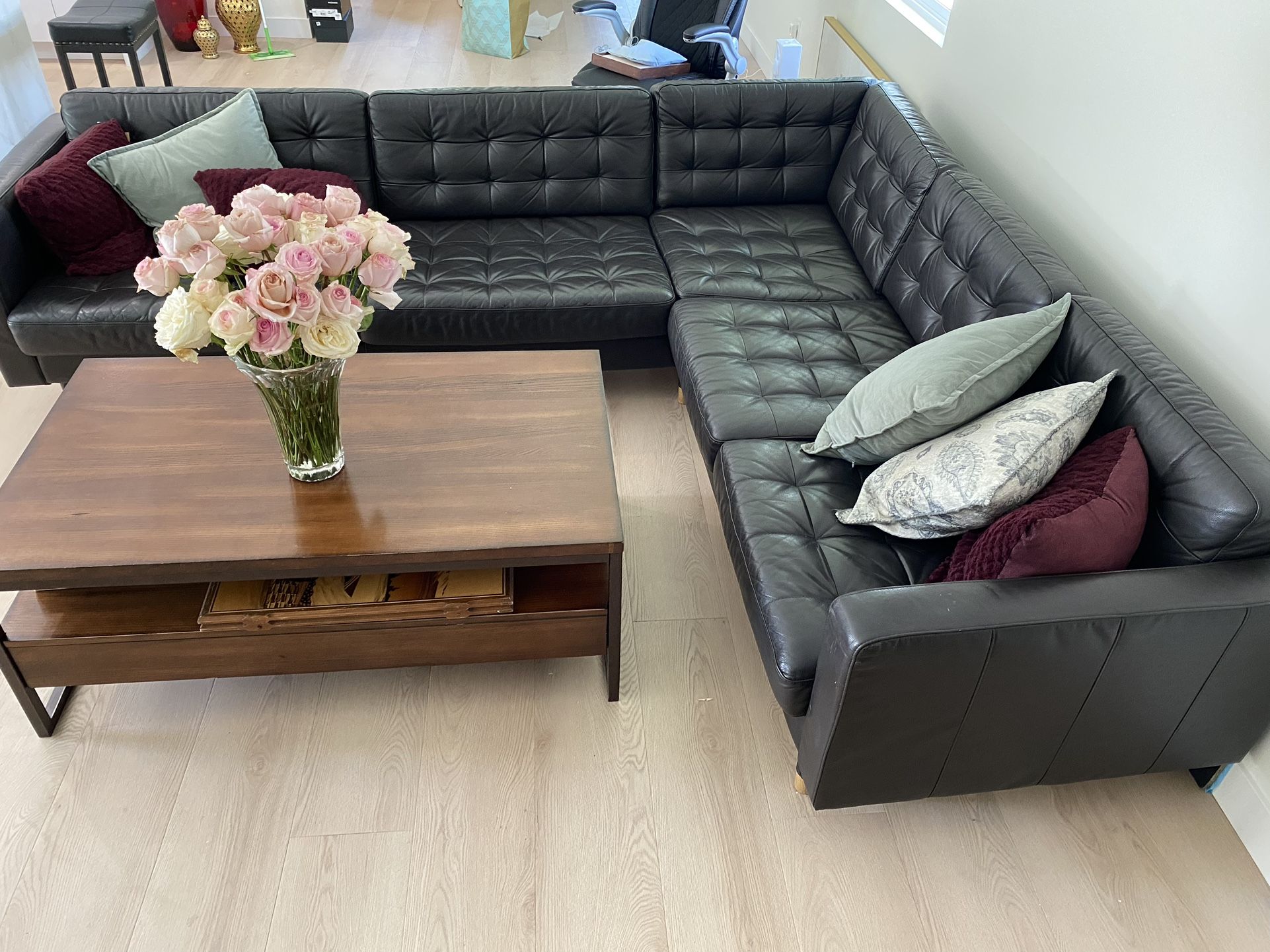 Couch/Sectional