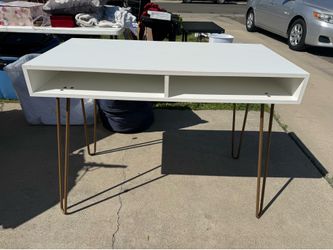 White desk