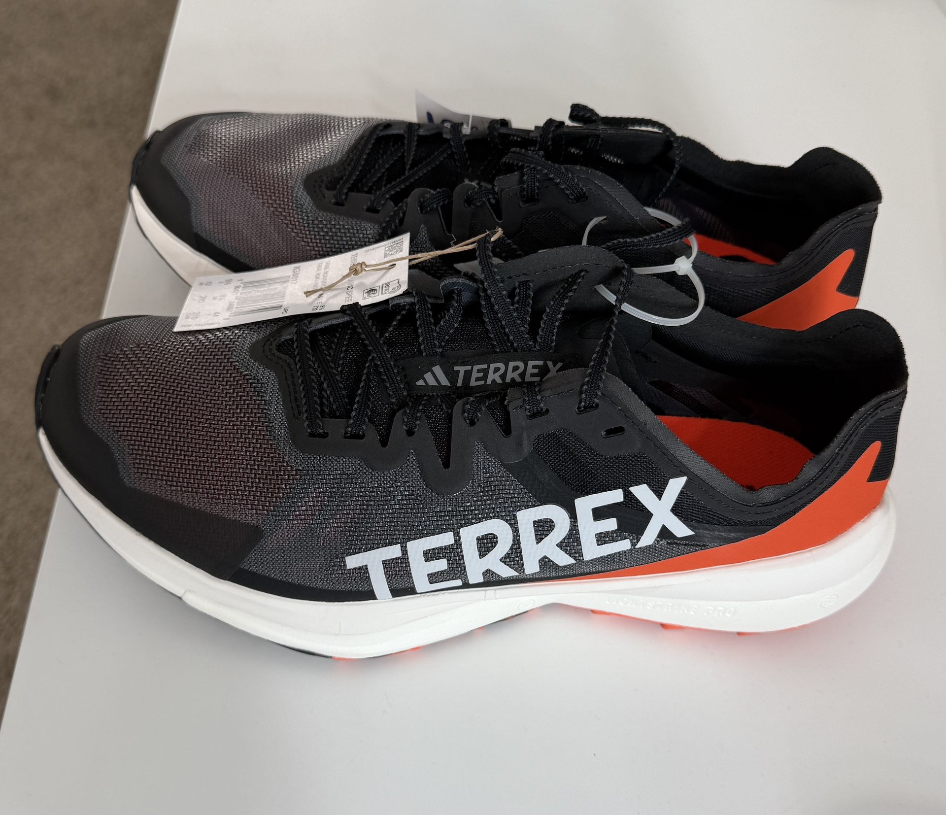 Men's Adidas Terrex Size 10
