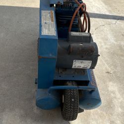 Engloba Compressor Cast-Iron American Made Quiet