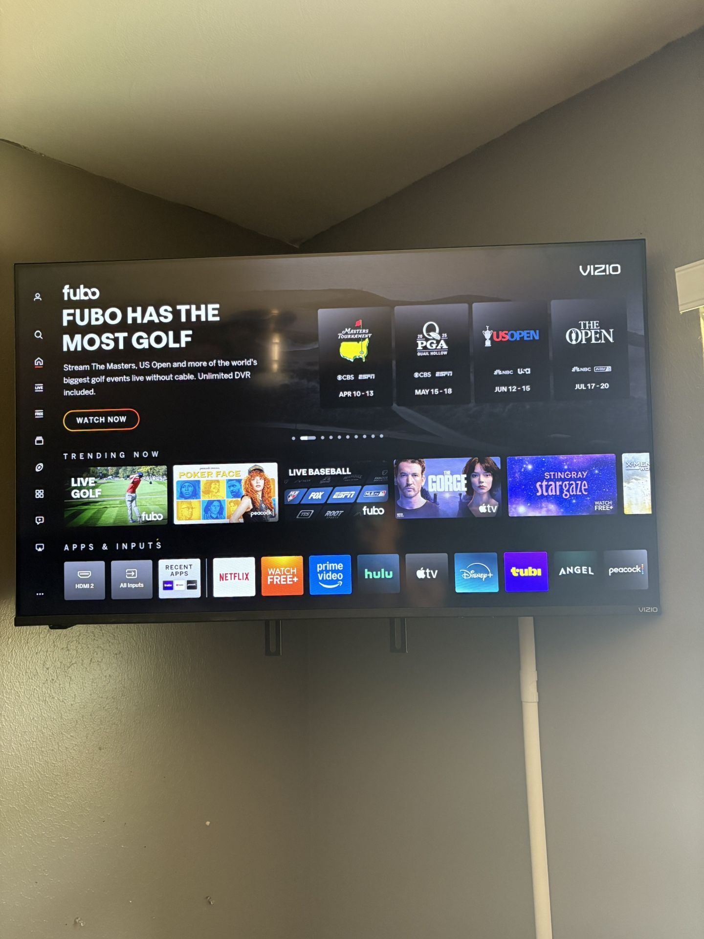 TV 38’’inch VIZIO