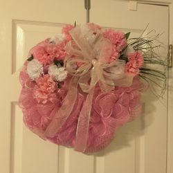 Pink carnations wrealth