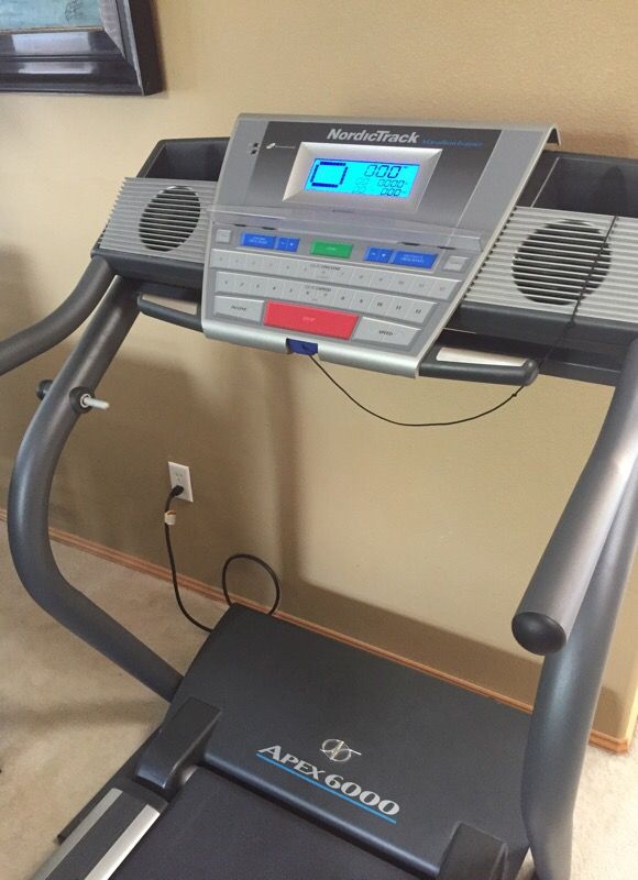 NordicTrack Apex 6000 Treadmill for Sale in Auburn WA OfferUp