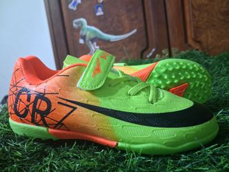 Kids 13c turf soccer cleats