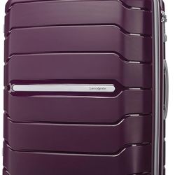 Samsonite Freeform - Carry-on  with Dual Spinner Wheels - Durable Polypropylene Hardshell - TSA Lock, Airli