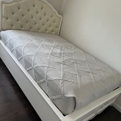 Full Bed Frame 
