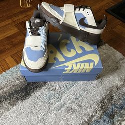 TRAVIS SCOTT x ZOOM FIELD JAXX ‘LECHE BLUE’