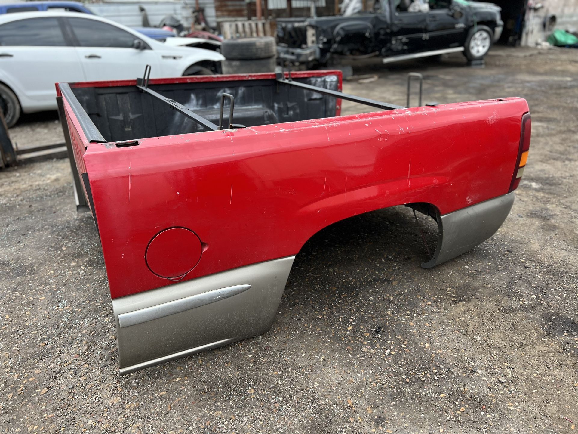 Spec-D Tuning Hard Quad Fold Tonneau Cover Compatible With Chevy