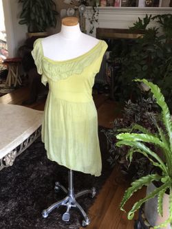 Made in Italy tunic/dress pretty green , size S, 100% silk
