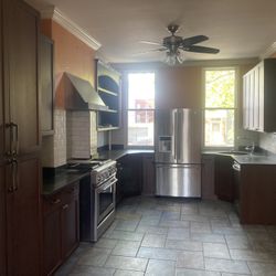 Fully Functional Kitchen Available for Pickup - $3000 (Moving Out)