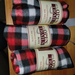 *NEW BOYS MICROFLEECE PANTS