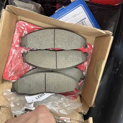 Cadillac Front Brake Pads