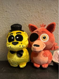 Five nights at freddys plushies