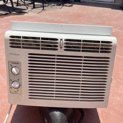 Window Air Conditioner AC