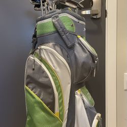 $175 Ladies Right Handed Full Set Of Irons With Driver & Like New Golf Bag