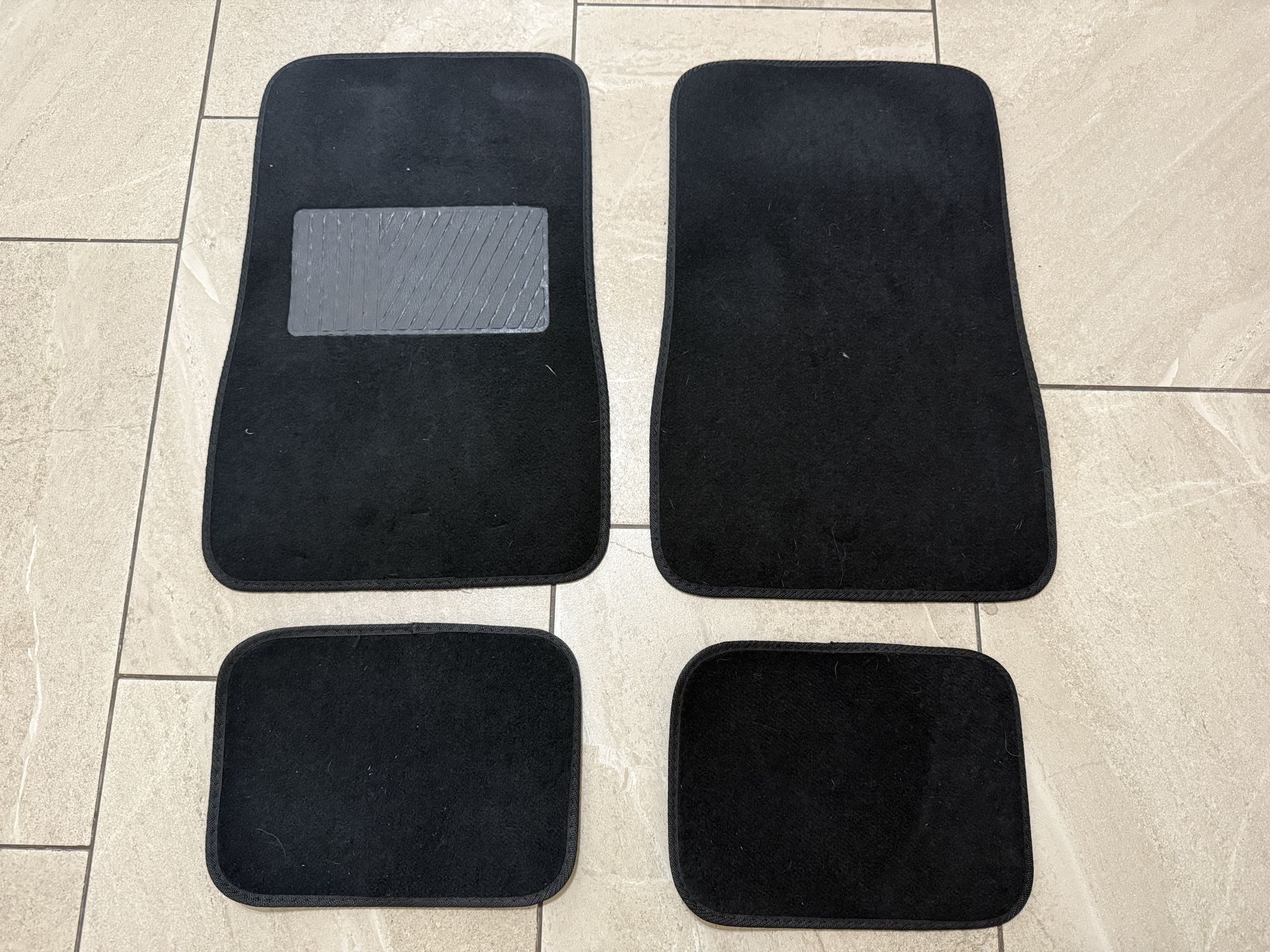 Car Mats. Honda CR-V