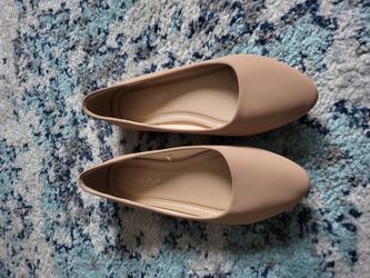 Womans Ballet Flats