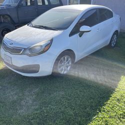 2015 EX Kia Rio