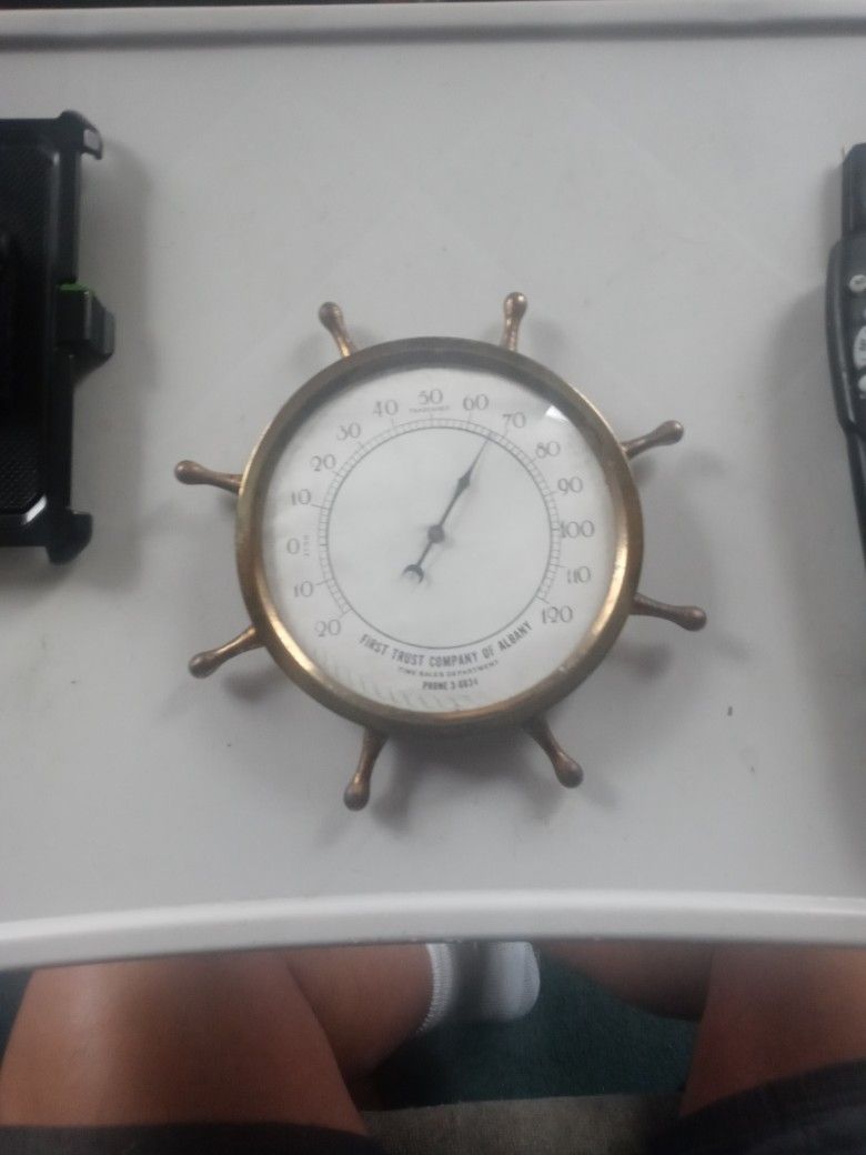 Nautical Wheel Fahrenheit