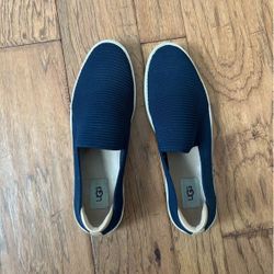 Ugg Loafers Size 11 Women 