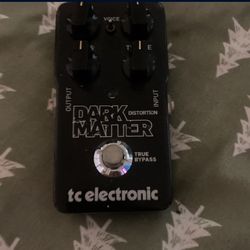 dark matter distortion pedal