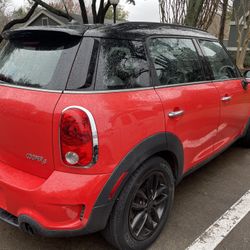 MINI COOPER S 2011 $6000 TITLE CLEAN