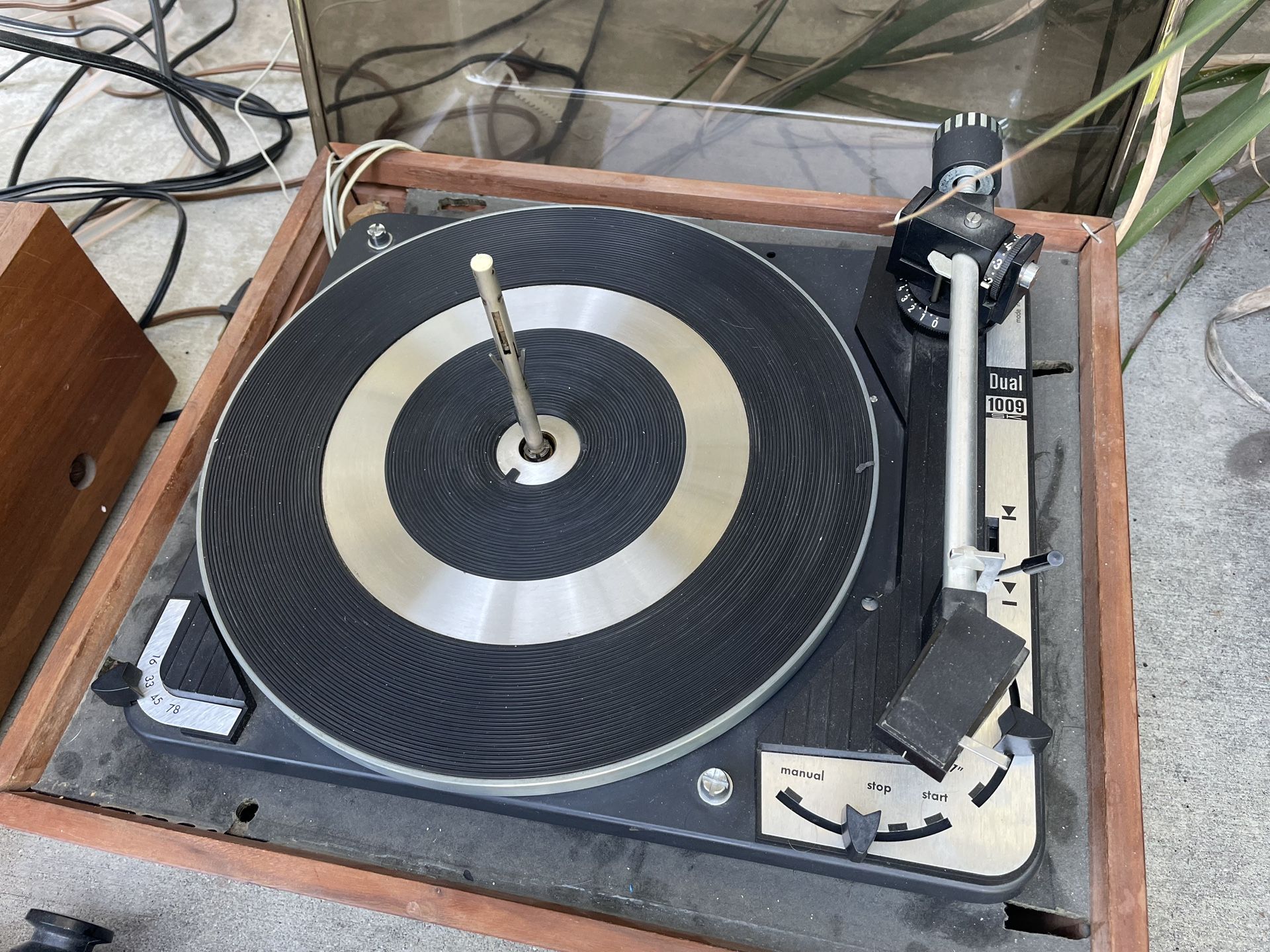 Dual SK 1009 Turntable Record Player Vinyl Vintage