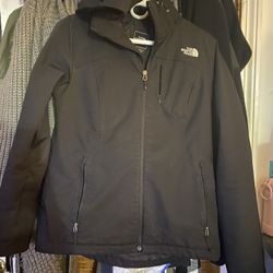 North face Women’s Hooded Primaloft Jacket 250 Dollar Jacket 