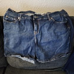 Torrid Size 18 Shorts