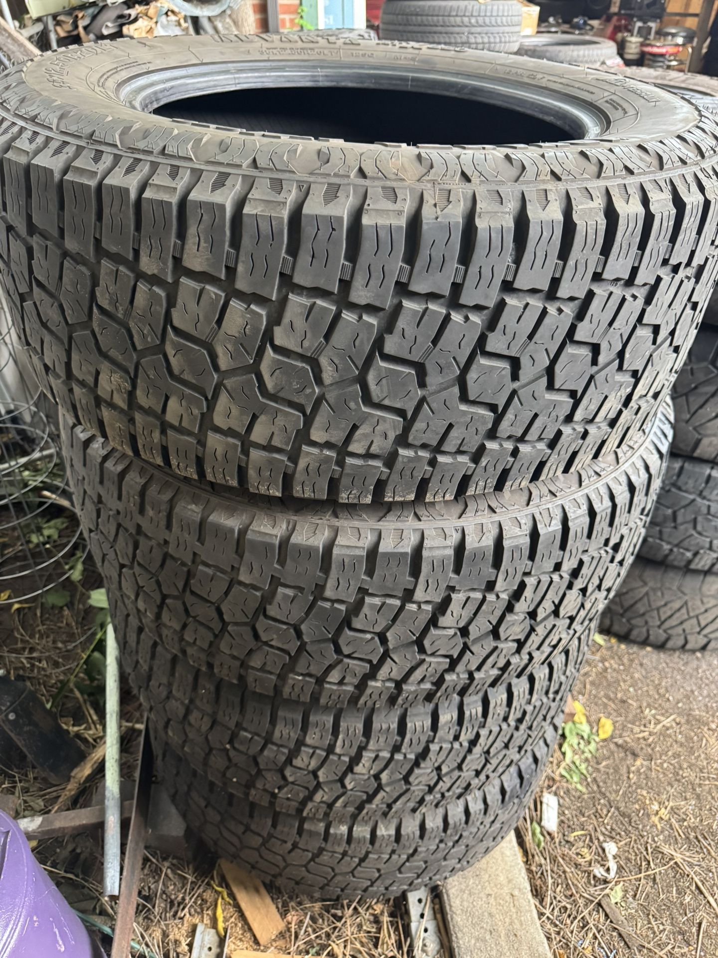 Set Of 4 Used Tires 35/12.50/20