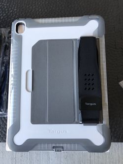 NEW- Targus iPad Case 9.7 Inch ( Read Description )