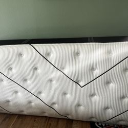 Twin XL Mattress 
